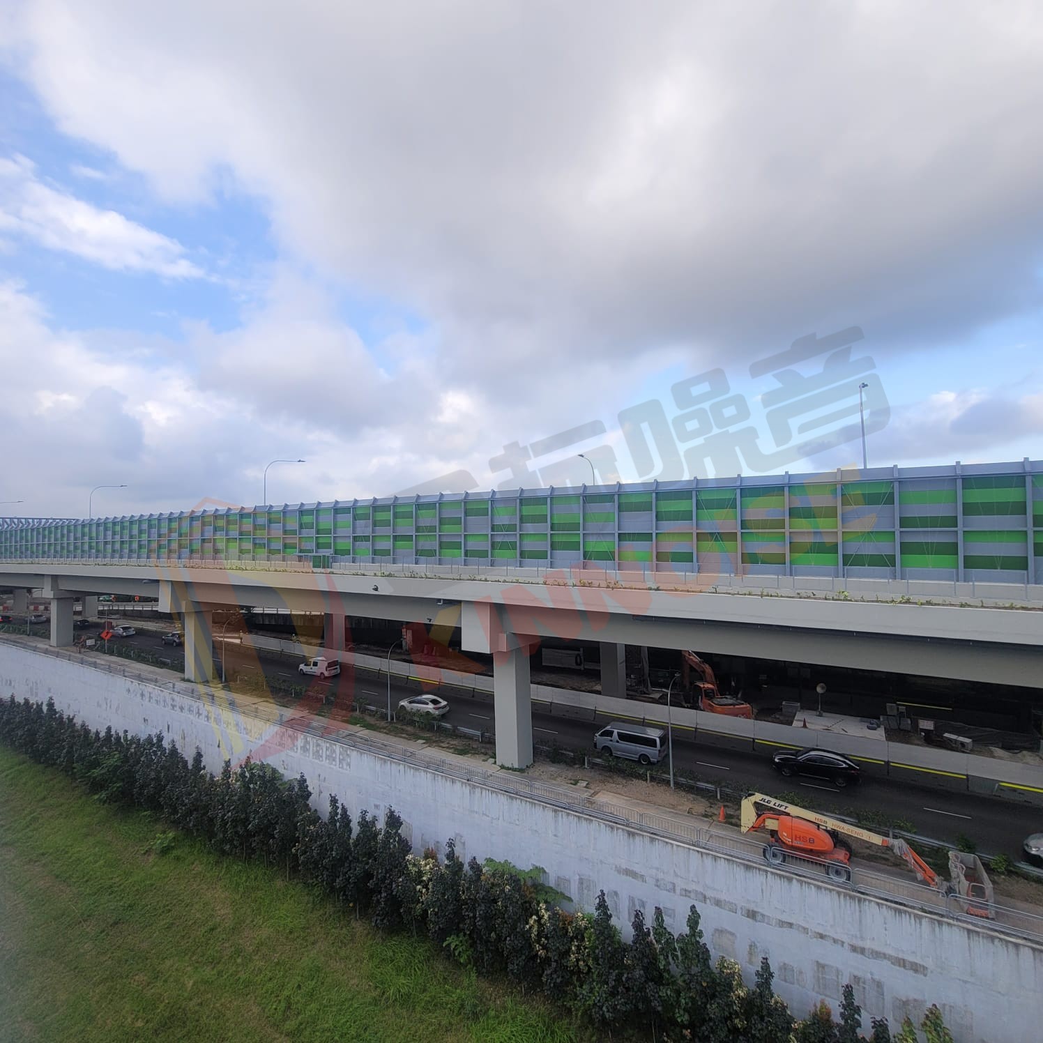 Singapore Bridge Noise Barrier Project | Urban Traffic Noise Control Solution