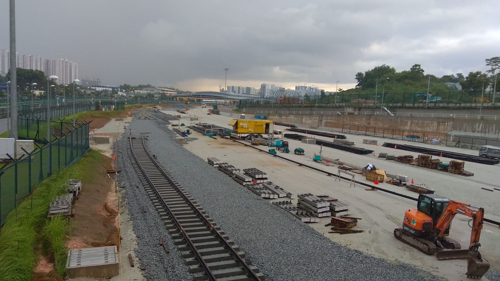 Securing the Network: Hebei Jinbiao Supplies 358 High-Security Fencing for Singapore Rail Transit Infrastructure