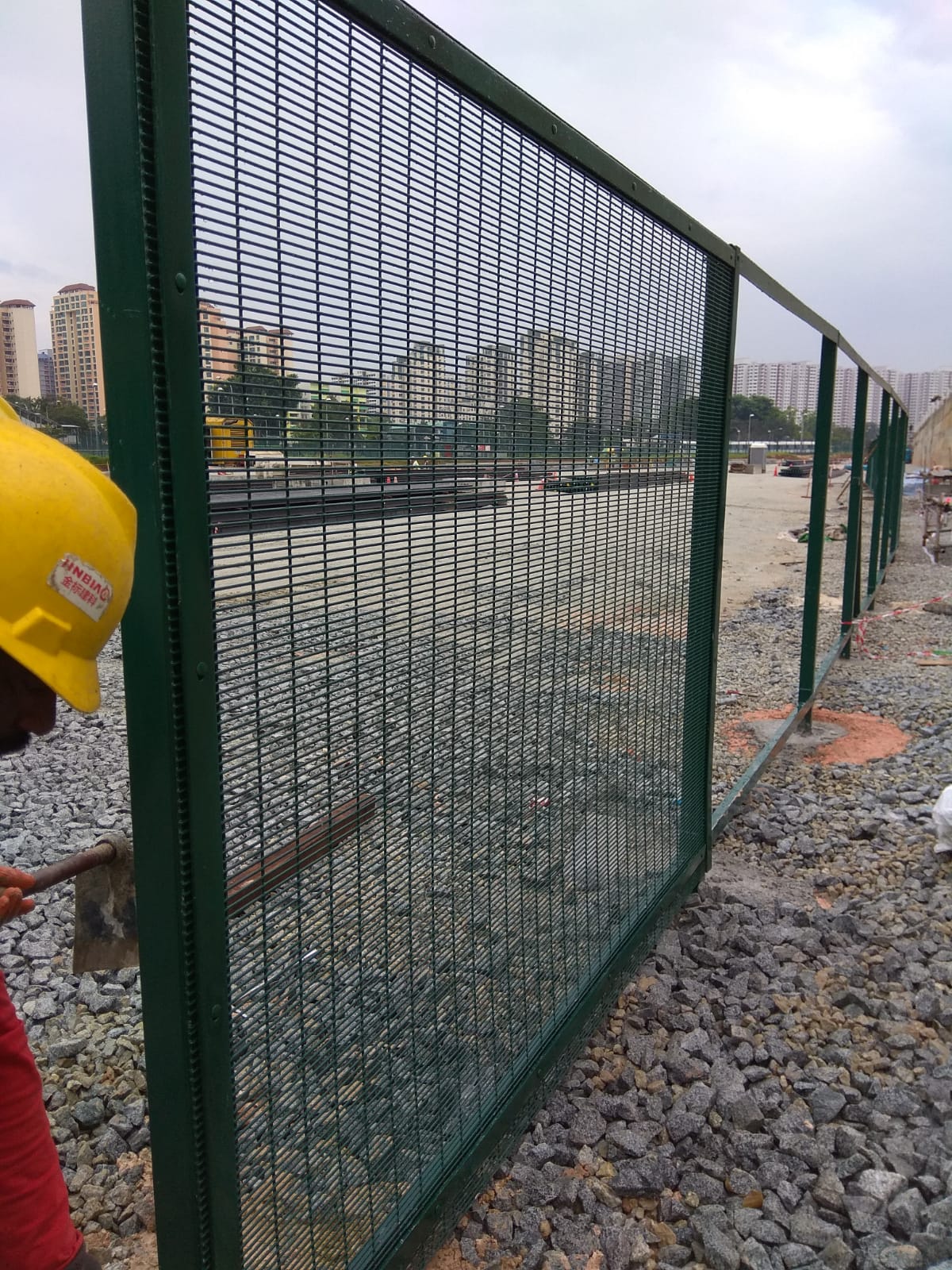 Securing the Network: Hebei Jinbiao Supplies 358 High-Security Fencing for Singapore Rail Transit Infrastructure