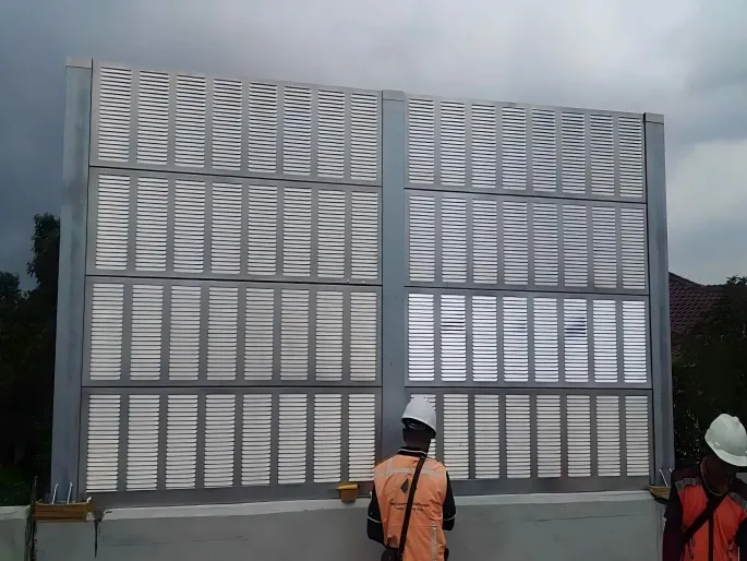 Indonesia Road Project – Metal Louver Noise Barrier