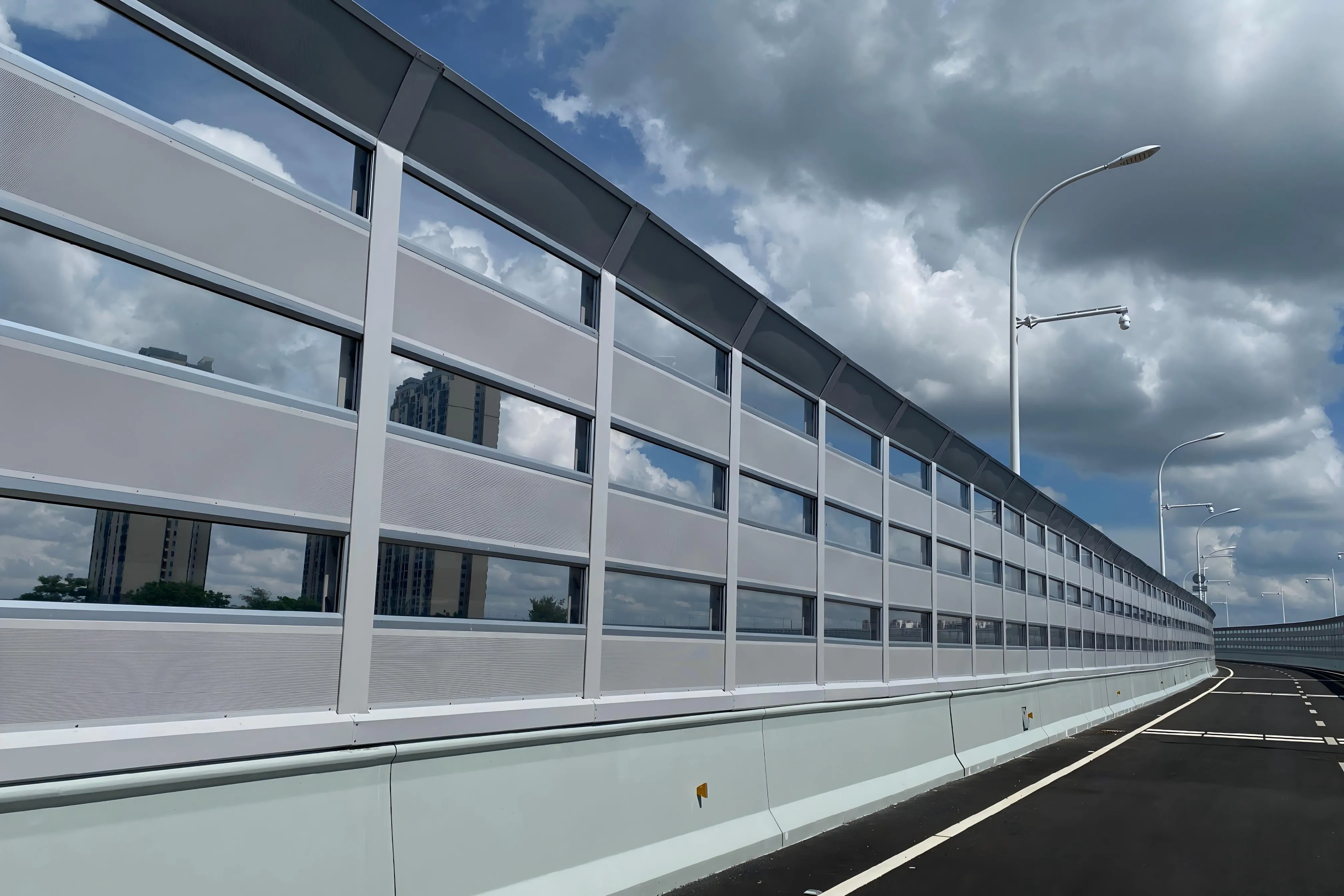 Bridge Noise Barrier