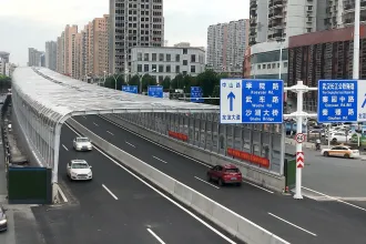 Fully Enclosed Noise Barrier