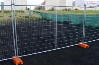 AU Temporary Fence