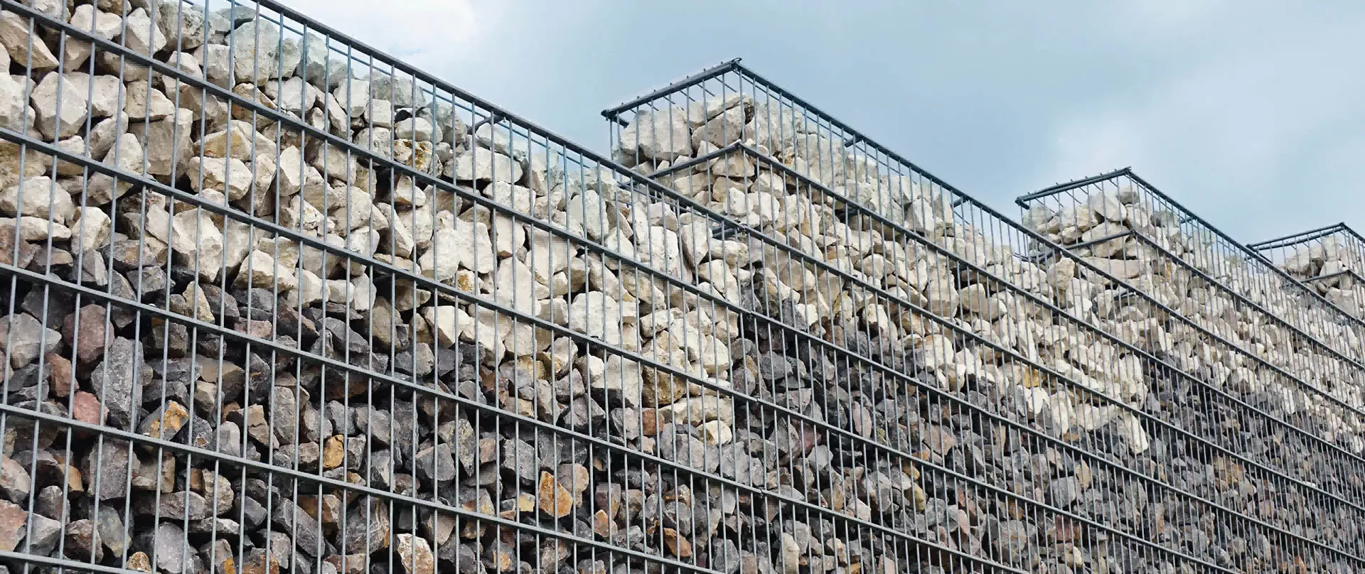 Twin wire gabion fence used for residential and industrial boundary walls