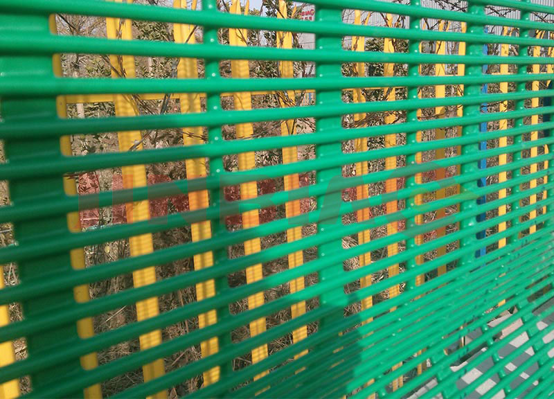 Galvanized or Powder Coated Anti Climb 358 High Security Fence Hebei Jinbiao Construction Materials Tech Corp., Ltd.