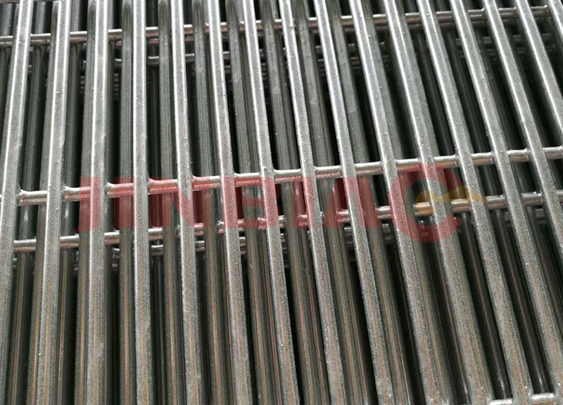 Zinc Coated 358 Fence Mesh Panel / Hot Dipped Galvanized 358 Fence Hebei Jinbiao Construction Materials Tech Corp., Ltd.
